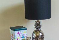 Iconic Lights’ Budget-Friendly Chic Pineapple Lamp