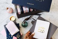 The Christmas Countdown Advent Calendar Handbook