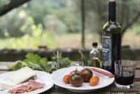 Make Your Picnic Pop: 10 Cheerful Essentials