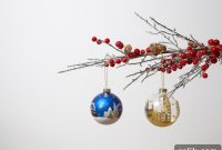 10 Dazzling Christmas Tree Decoration Ideas