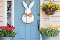Brighten Your Entry: Easter Door Hangers & Spring Wreath Inspiration