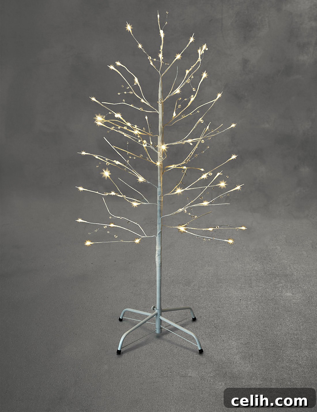 Chic Outdoor Twig Christmas Trees 2 Add some festive cheer outside your home with this pre-lit white gem outdoor contemporary twig Christmas trees