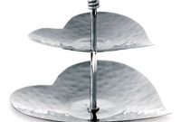 Elegant Silver Heart Cake Pedestal