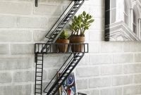 Unconventional Wall Shelves: Artistic Storage Solutions