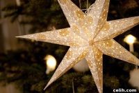 Jackie K Reviews the Swedish Christmas Window Star