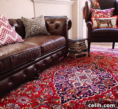 Oriental rug from the Fine Rug Collection 