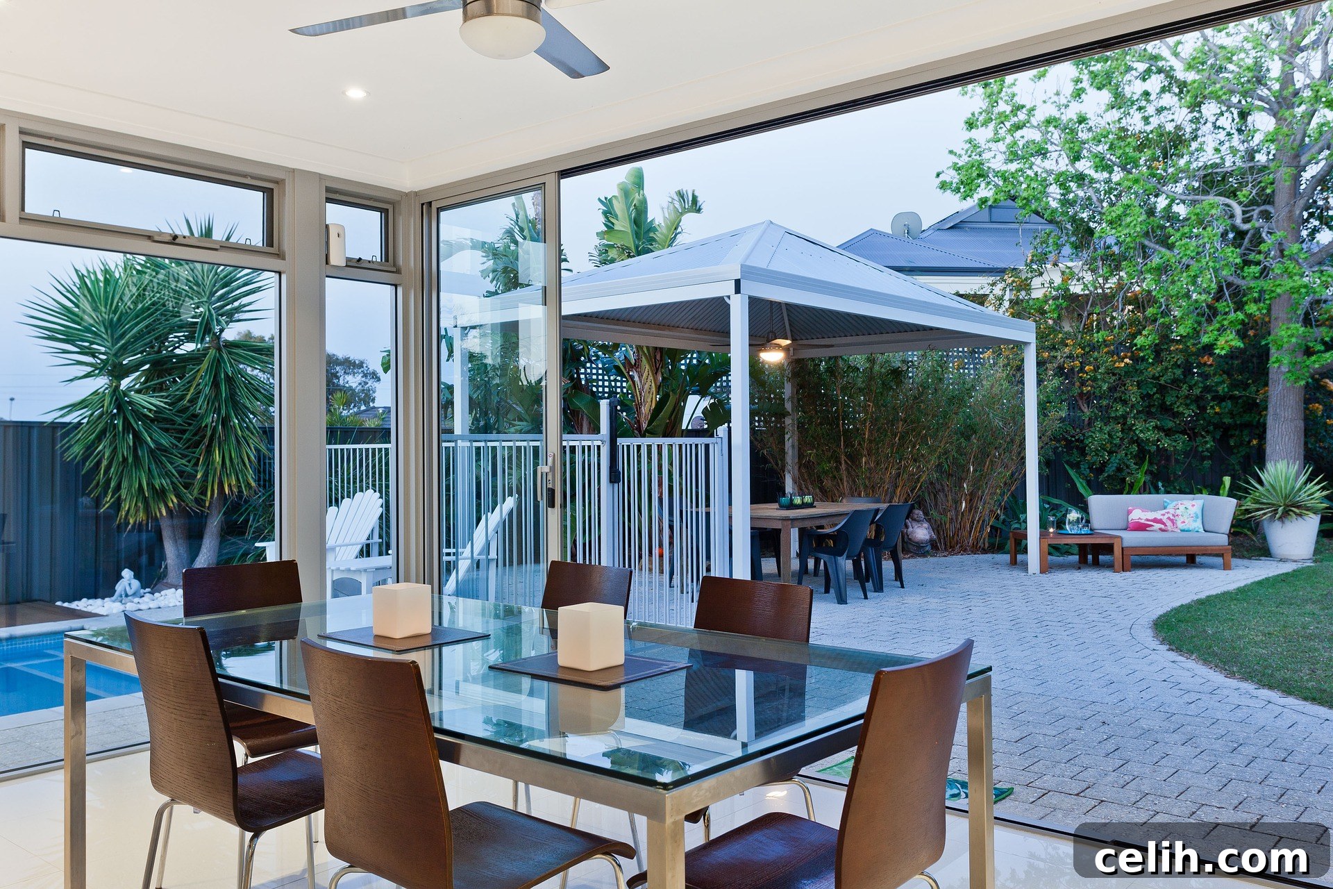 Cultivate Connection Your Easy Garden Social Hub 2 Transform your garden into the ultimate outdoor dining and entertaining space for memorable gatherings.