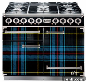 nick_nairn_tartan_falcon