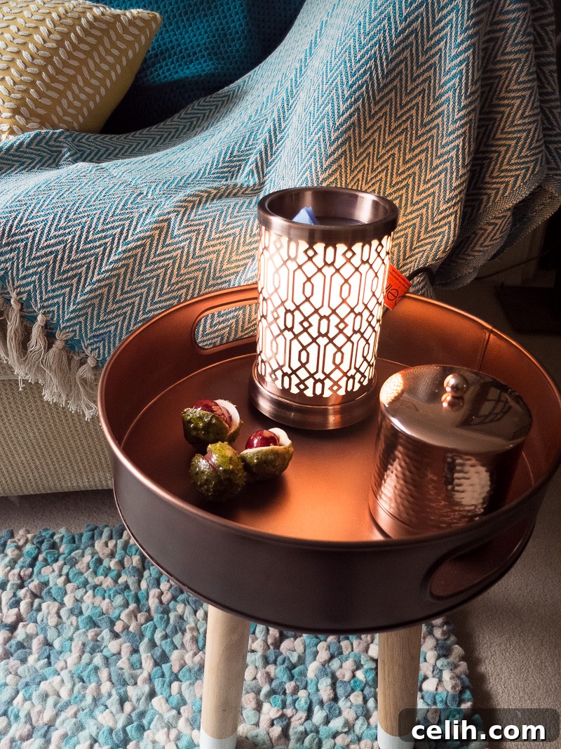 On-trend copper accessories, like this aged tray, introduce a beautiful touch of autumn metallic warmth to any home decor