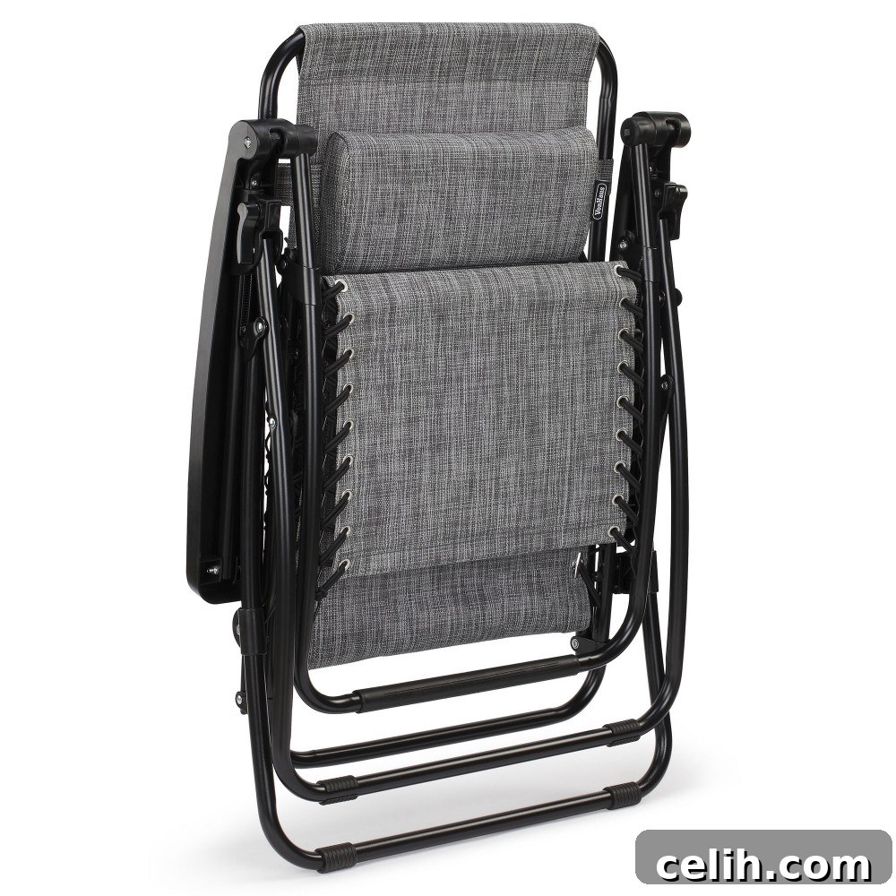 The VonHaus zero gravity chair from Domu folds up really well making it easy to store when it's not in use