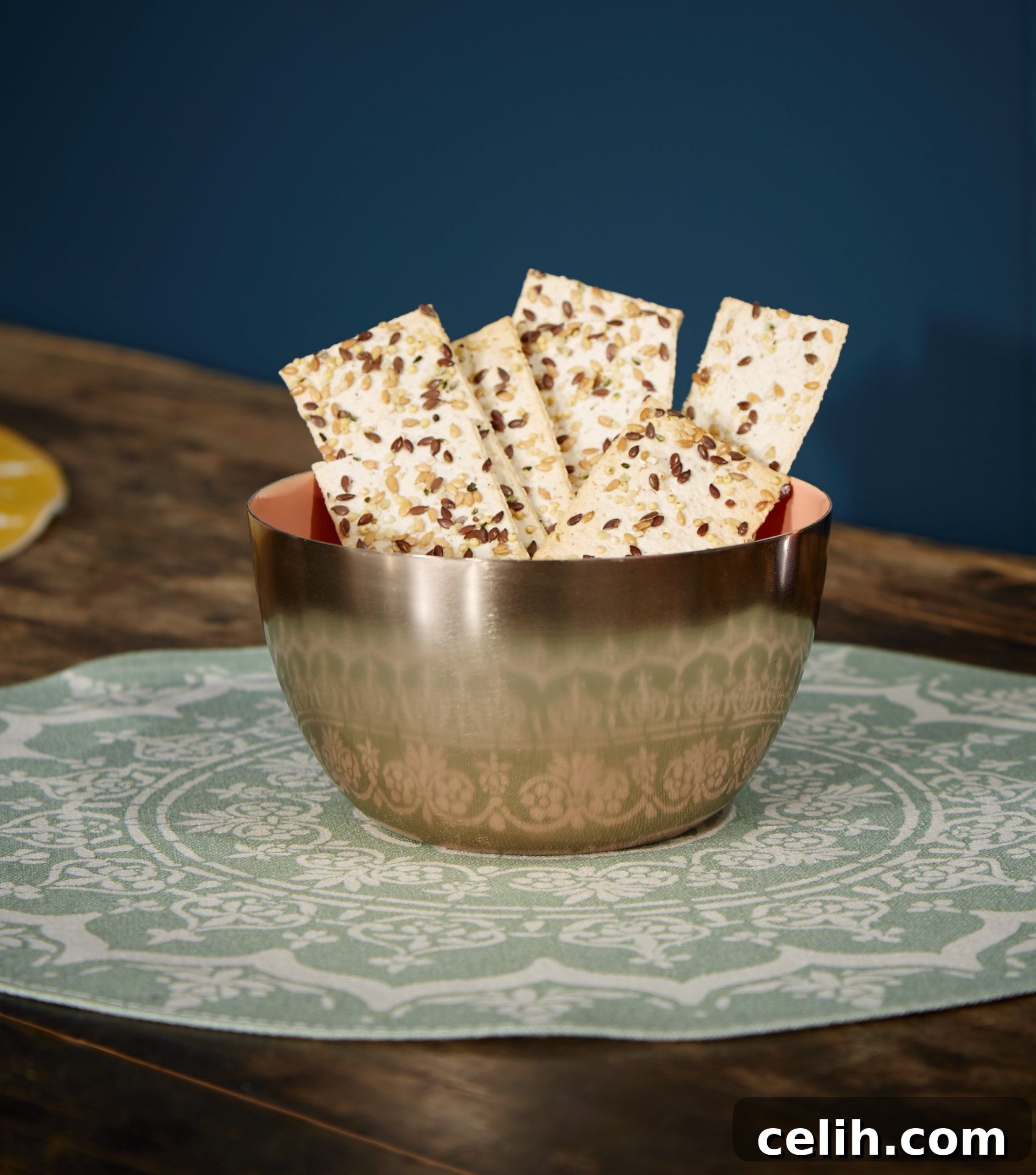 Useful and affordable homeware bowl that you can use for food or decorative purposes