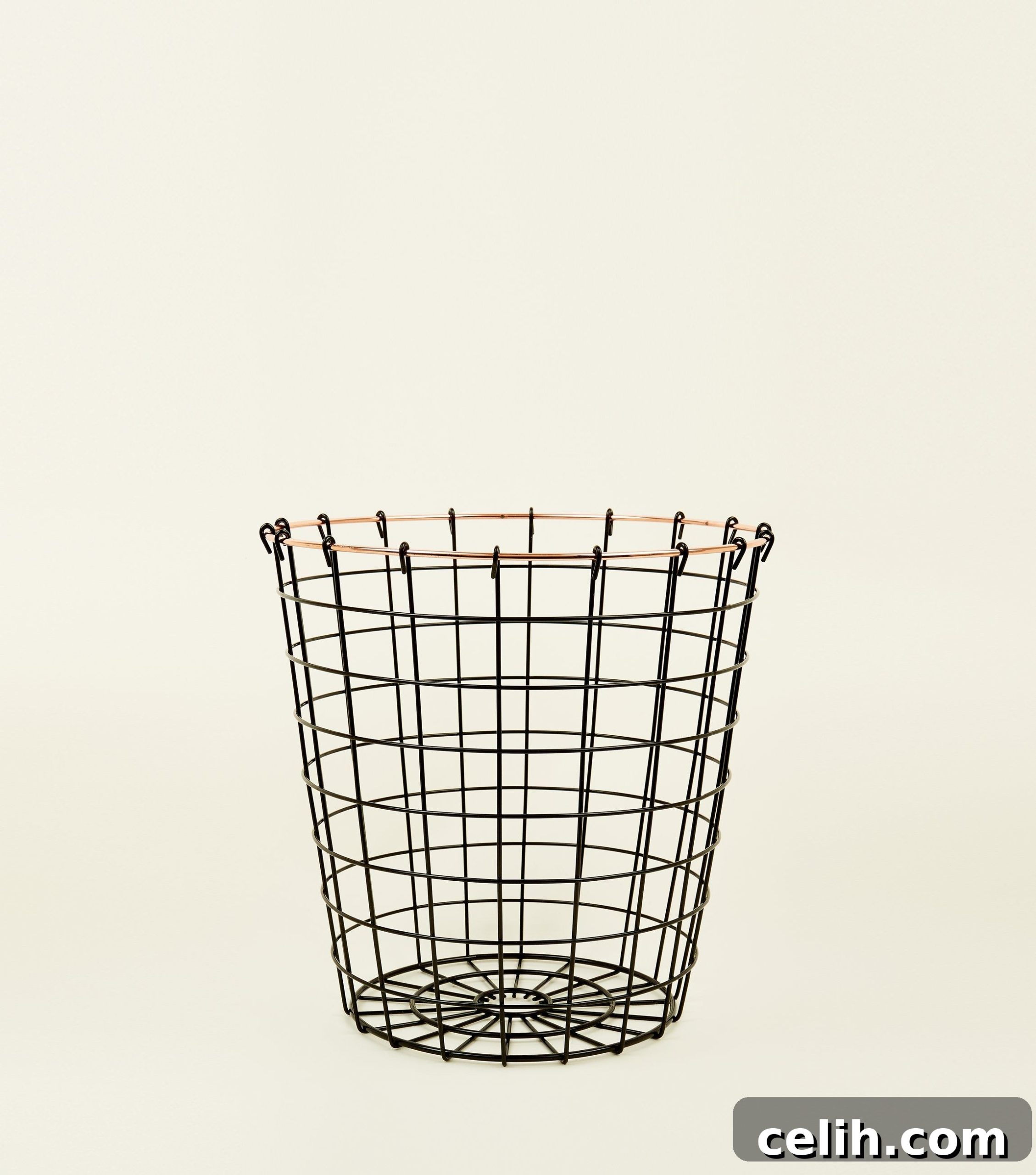 Affordable homeware storage ideas in wire