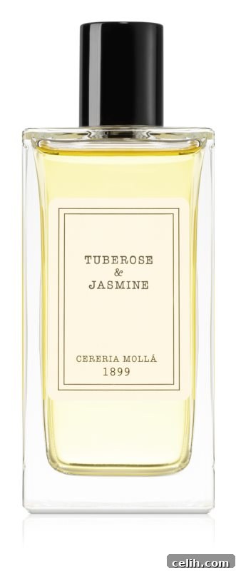 Gorgeous floral tuberose and jasmine home fragrance