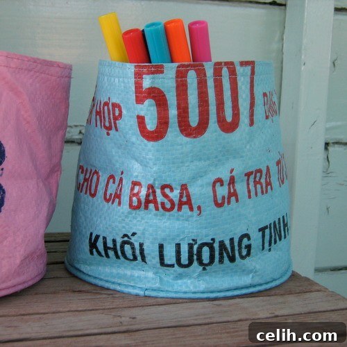 fair-trade-pot-detail-3