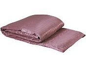 Transform Your Bed: Chic Throws for Cozy Living