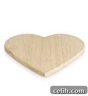 heart-shaped-chopping-board Valentine's Day home heart gift idea
