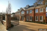 Roehampton Gate: Your Family’s Perfect Haven