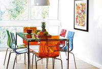 Frost & Gel: Vibrant Contemporary Dining