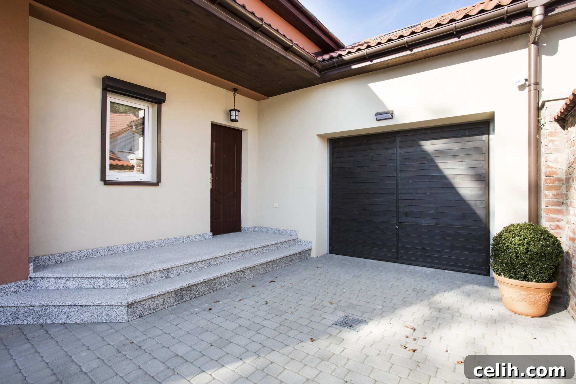 Single garage by house